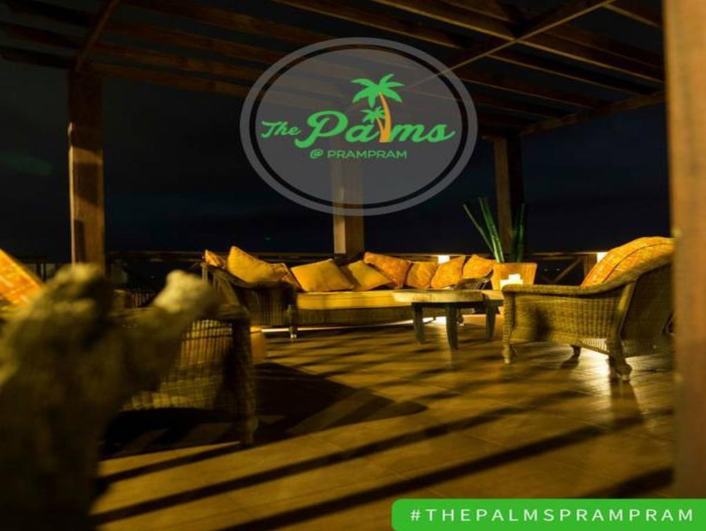 Вилла The Palms At Prampram Экстерьер фото