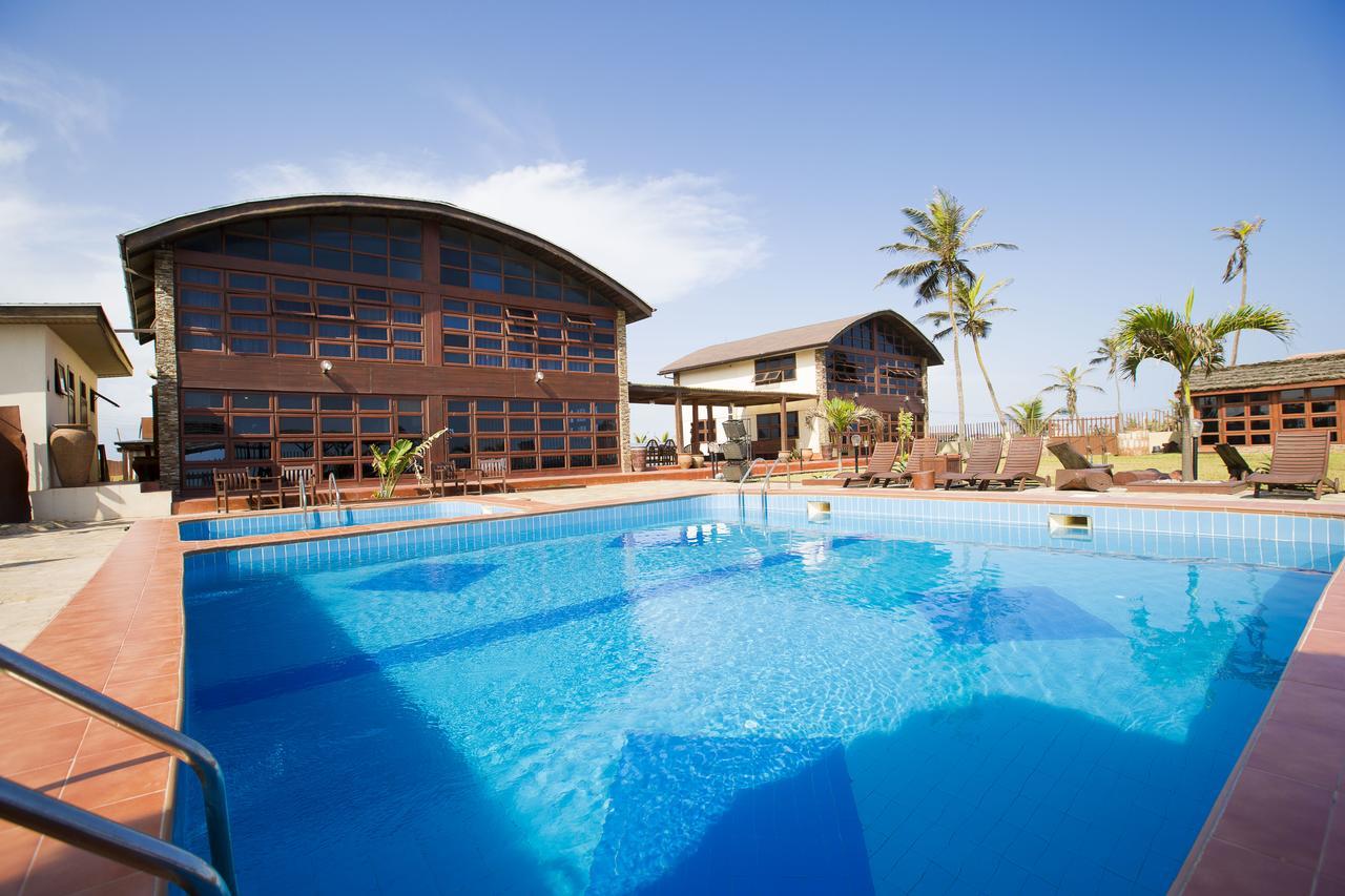 Вилла The Palms At Prampram Экстерьер фото
