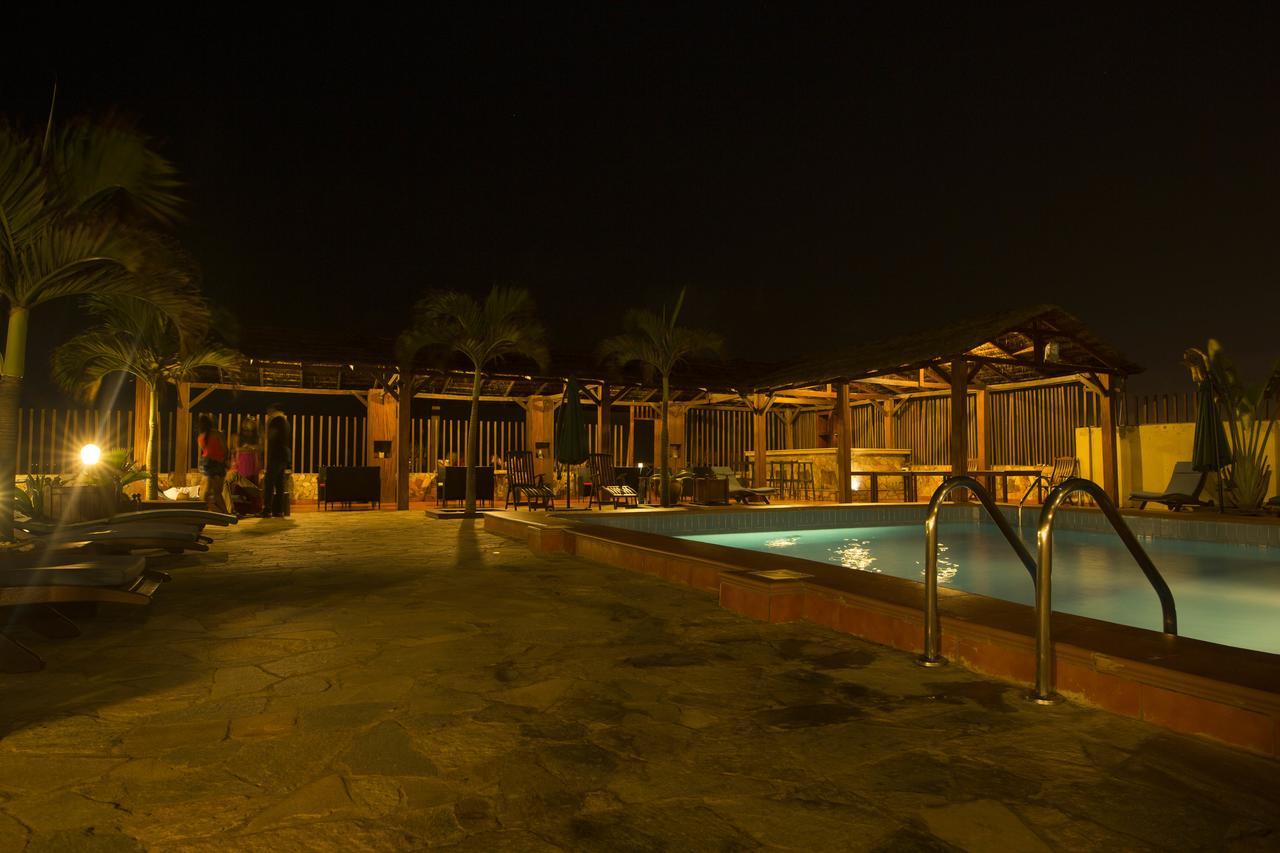 Вилла The Palms At Prampram Экстерьер фото